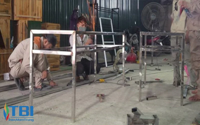 tppgroup-xuong-gia-cong-inox-chat-luong-ha-noi