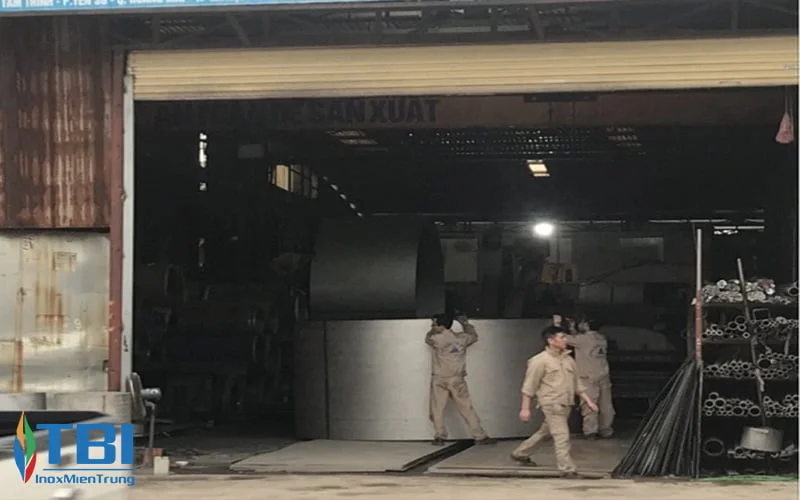 xuong-inox-ha-noi-hoa-phat