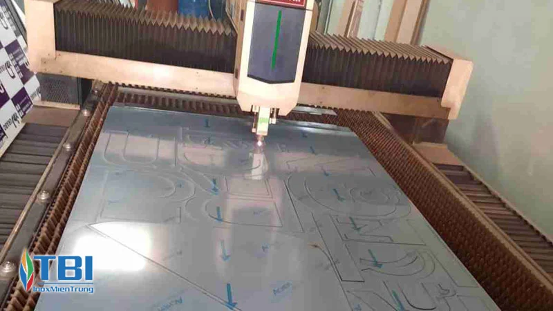 co-khi-le-gia-inoxmientrung