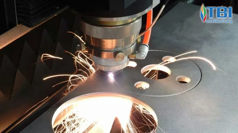 co-so-sat-nhom-inox-gia-hung-inoxmientrung