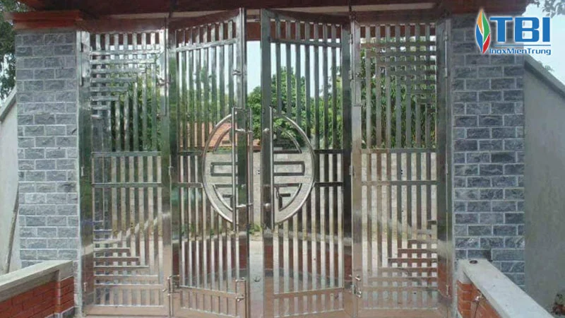 cong-ty-tnhh-sx-tm-dv-va-thiet-ke-xay-dung-tuan-dung-inoxmientrung