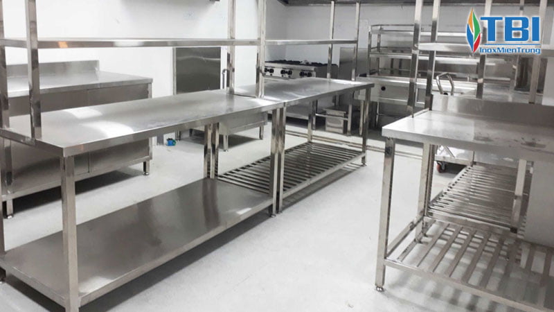 co-so-gia-cong-san-xuat-ton-thep-nhom-inox-hung-giang-inoxmientrung