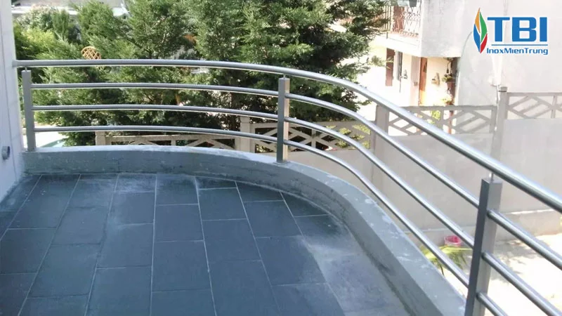 cong-ty-co-khi-ha-tinh-dia-chi-gia-cong-inox-tai-ha-tinh-inoxmientrung