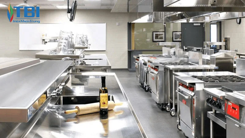 cua-hang-bep-cong-nghiep-inox-tai-hai-phong-chien-thang-inoxmientrung