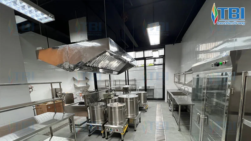 inox-mien-trung-noi-cung-cap-bep-cong-nghiep-inox-tai-quang-nam-uy-tin-inoxmientrung