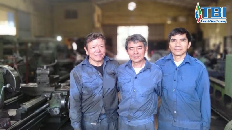 cong-ty-co-phan-nam-hoa-inoxmientrung