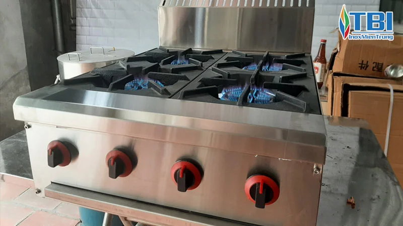 cong-ty-tnhh-inox-quang-canh-don-vi-cung-cap-bep-cong-nghiep-inox-tai-khanh-hoa-1-inoxmientrung