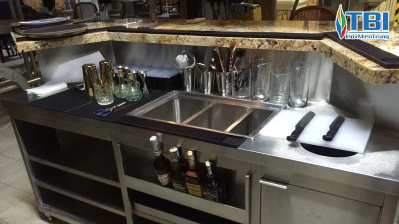 cong-ty-tnhh-tm-thiet-bi-quoc-te-hung-phat-inoxmientrung