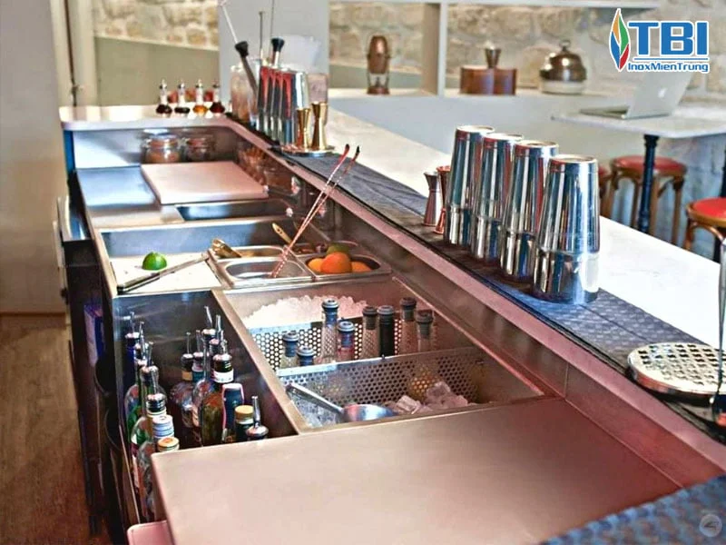 cong-ty-tnhh-thuong-mai-bach-hoa-moi-truong-quay-pha-che-inox-tai-quang-ninh-chat-luong-inoxmientrung