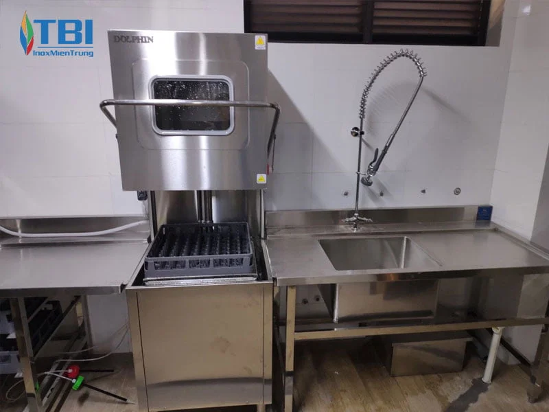 bep-sach-hl-inoxmientrung