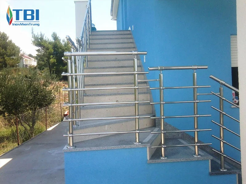 co-so-gia-cong-inox-tai-quang-ngai-ha-huy-khoi-inoxmientrung