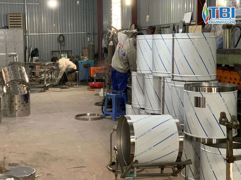 co-khi-vien-dong-don-vi-ban-may-rua-chen-cong-nghiep-tai-binh-dinh-inoxmientrung
