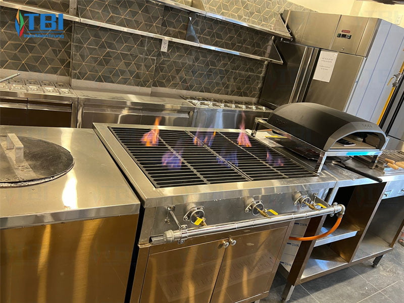 hinh-anh-thuc-te-khong-gian-bep-nha-hang-sau-khi-hoan-thien-inoxmientrung