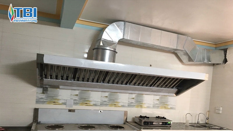 Ly-do-nen-su-dung-he-thong-hut-mui-cong-nghiep-inoxmientrung