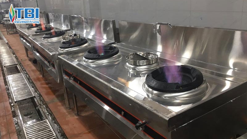 Bep-cong-nghiep-la-gi-inoxmientrung