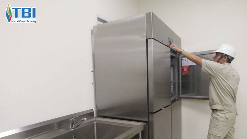 Dan-lanh-tu-lanh-cong-nghiep-bi-dong-tuyet-inoxmientrung