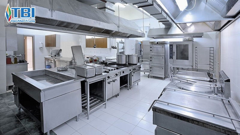 Vai-tro-cua-bep-cong-nghiep-inoxmientrung