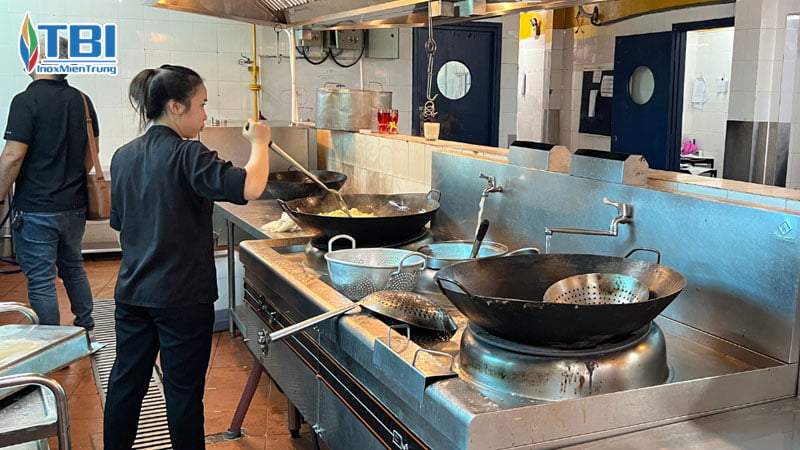 Nguy-co-lien-quan-den-nhiet-do-inoxmientrung