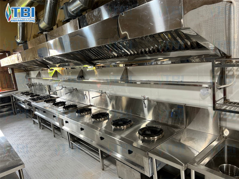 Quy-trinh-khao-va-y-tuong-cho-du-an-bep-nha-hang-met-hoi-an-inoxmientrung