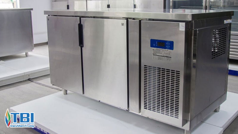 Ban-mat-cong-nghiep-la-gi-inoxmientrung