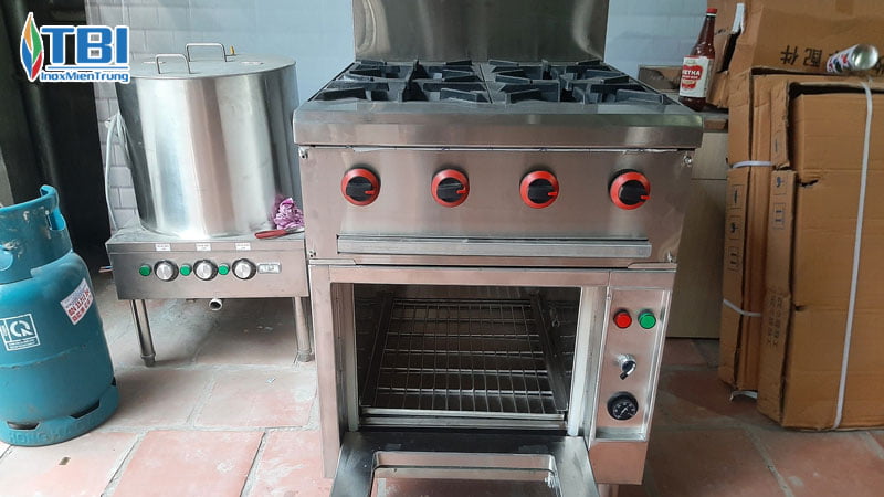 Cac-loai-bep-au-cong-nghiep-inoxmientrung