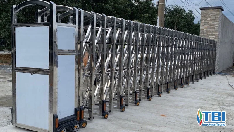 Cac-loai-cong-xep-pho-bien-inoxmientrung