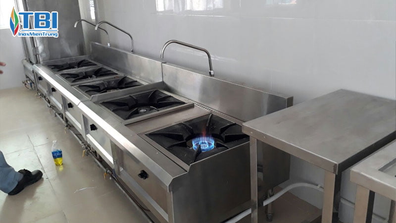 Cau-tao-cua-bep-ham-cong-nghiep-inoxmientrung