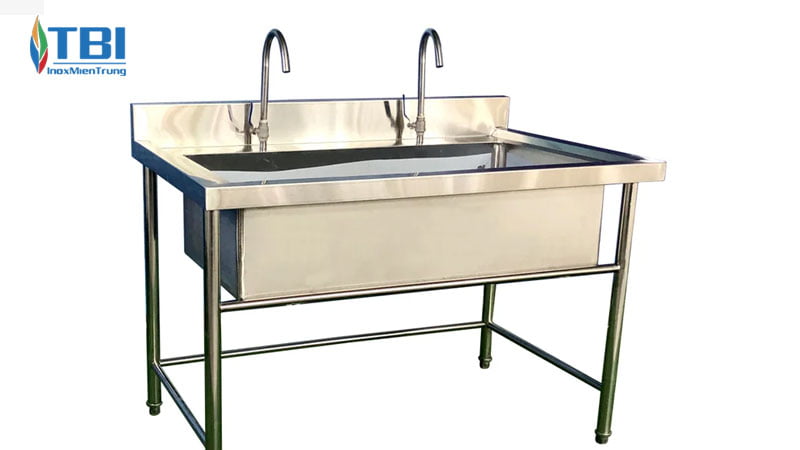 Dac-diem-cua-chau-rua-inox-cong-nghiep-inoxmientrung