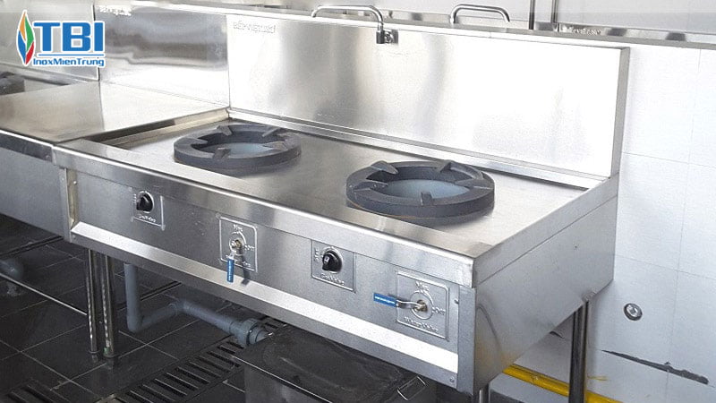 Inox-mien-trung-don-vi-san-xuat-thiet-bi-bep-a-cong-nghiep-tai-da-nang-inoxmientrung