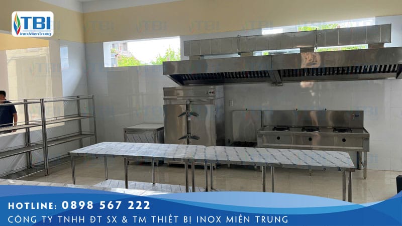 Du-an-bep-cong-nghiep-truong-thpt-noi-tru-quang-binh-inoxmientrung