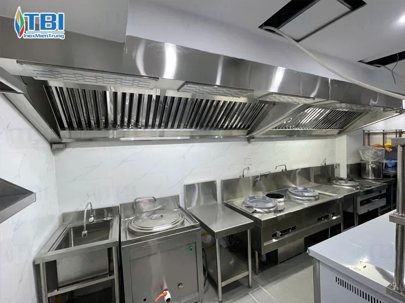 Hinh-anh-thuc-te-cong-trinh-bep-nha-hang-han-quoc-da-vien-inoxmientrung