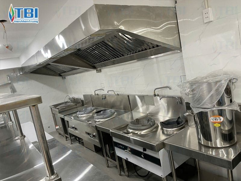 Inox-mien-trung-don-vi-thi-cong-bep-nha-hang-uy-tin-chuyen-nghiep-inoxmientrung