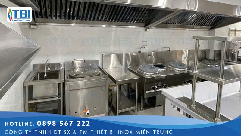 Thi-cong-bep-nha-hang-han-quoc-da-vien-tai-da-nang-inoxmientrung