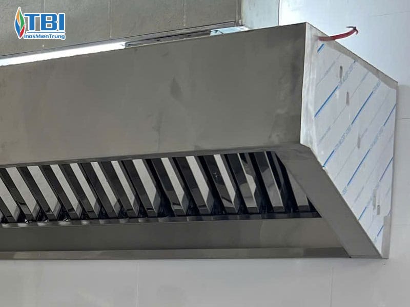 Vi-sao-nen-thi-cong-bep-cong-nghiep-tai-inox-mien-trung-inoxmientrung