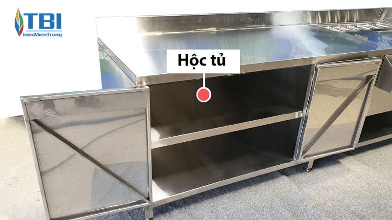 Dac-diem-noi-bat-cua-tu-da-inoxmientrung