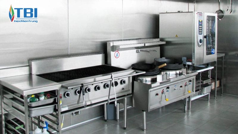Luu-y-khi-lua-chon-thiet-bi-inox-cho-nha-hang-inoxmientrung