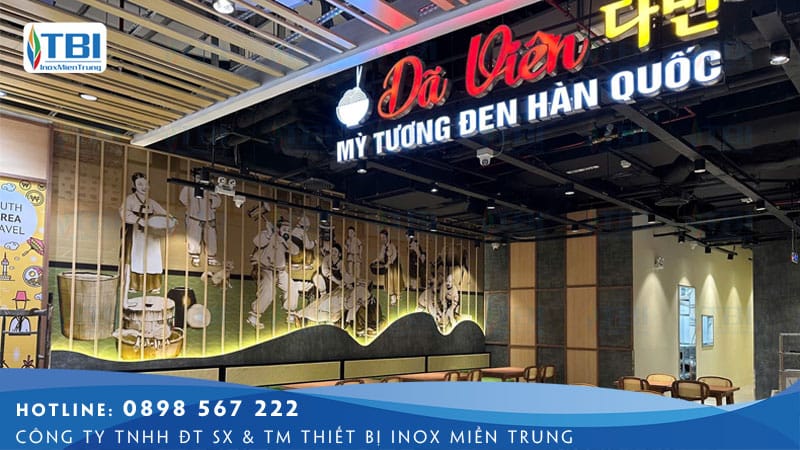 Thi-cong-bep-nha-hang-da-vien-tai-tttm-aeon-hue-inoxmientrung