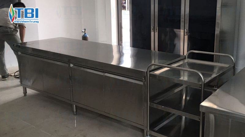 Cach-ve-sinh-bao-quan-thiet-bi-inox-hieu-qua-inoxmientrung