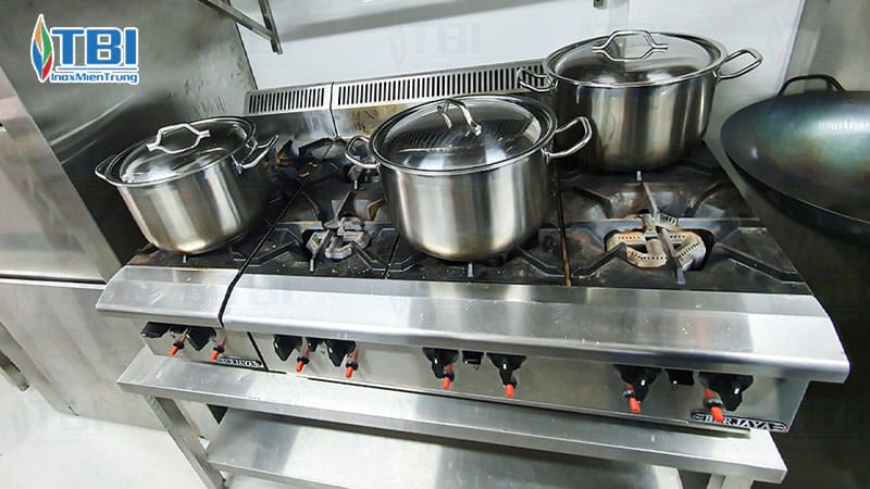 Cac-loi-thuong-gap-cua-bep-ga-cong-nghiep-inoxmientrung