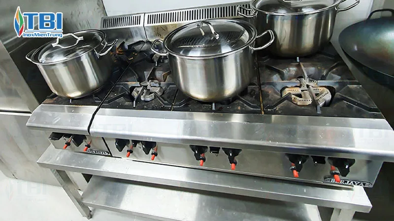 Cach-kiem-tra-bo-danh-lua-bep-ga-cong-nghiep-inoxmientrung