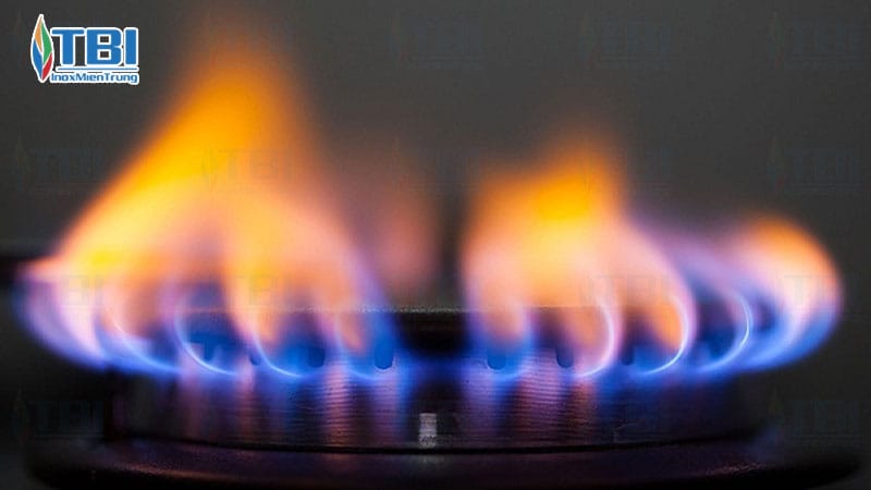 Lua-mau-do-inoxmientrung