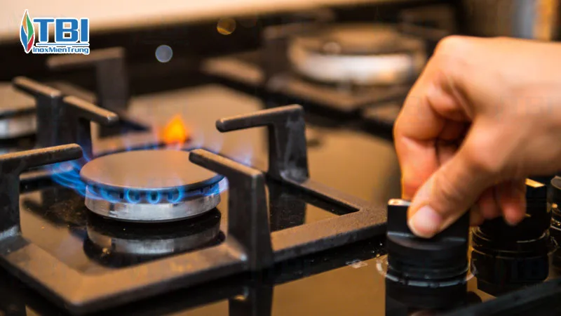 Tha-tay-thi-lua-tat-inoxmientrung