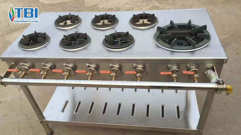 Uu-diem-khi-su-dung-bep-ga-cong-nghiep-inoxmientrung