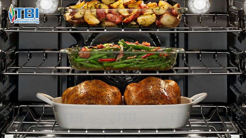 Chat-lieu-cua-lo-nuong-inoxmientrung