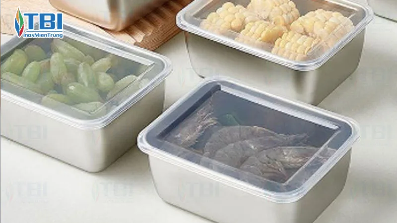 Binh-dung-thuc-an-co-nap-day-kin-inoxmientrung