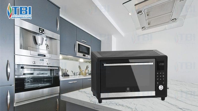 Danh-gia-ve-lo-nuong-electrolux-inoxmientrung