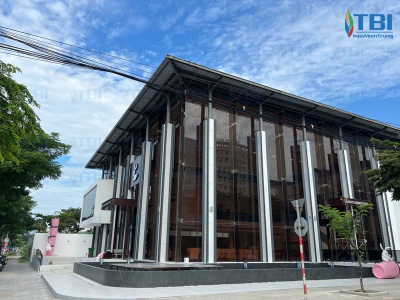 Hinh-anh-thuc-te-du-an-lapin-bakery-dessert-cafe-9-inoxmientrung