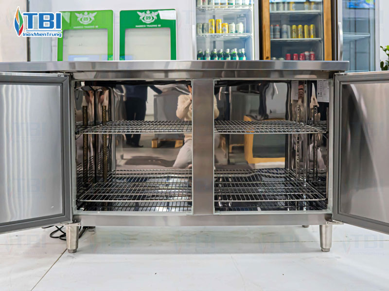 Cac-dac-diem-vuot-troi-cua-ban-mat-ban-lanh-cong-nghiep-inoxmientrung