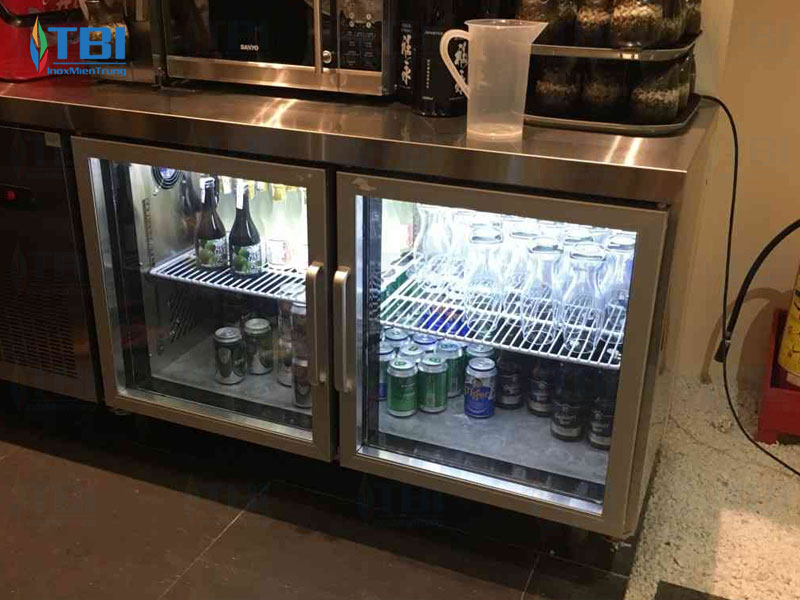 Nen-can-nhac-gi-khi-chon-don-vi-phan-phoi-ban-mat-ban-lanh-inoxmientrung