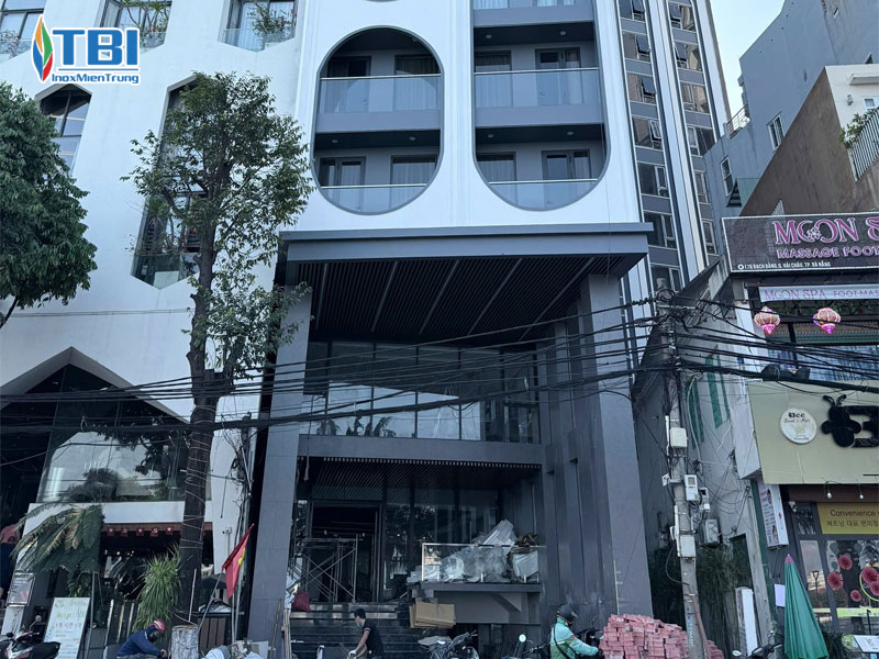 Yeu-cau-cho-du-an-bep-khach-san-tan-phuong-nam-inoxmientrung